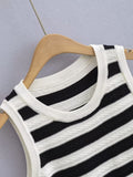 Striped Jacquard Sleeveless Knitted Vest round Neck