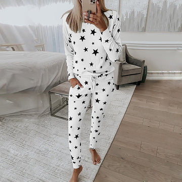 Star-print long-sleeve pajamas for women