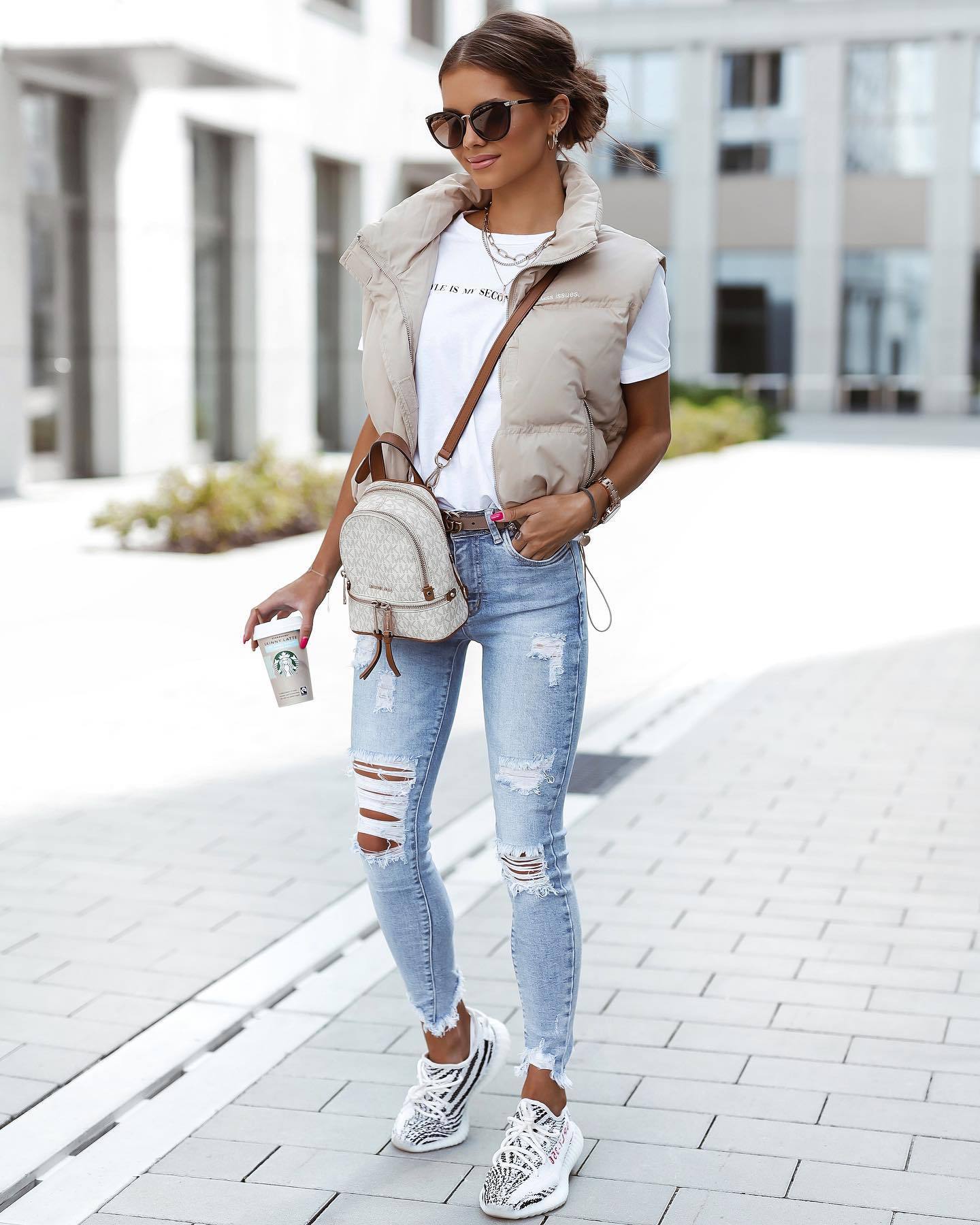 Vintage Stretch High Waist Ripped Jeans